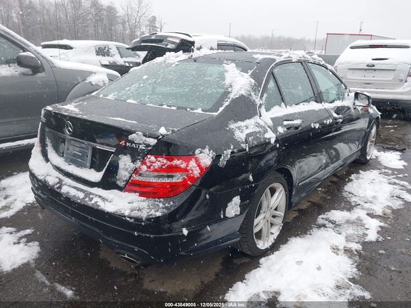 2013 MERCEDES-BENZ C 300 SPORT 4MATIC