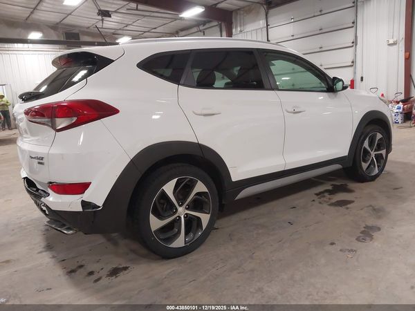 2017 HYUNDAI TUCSON SPORT