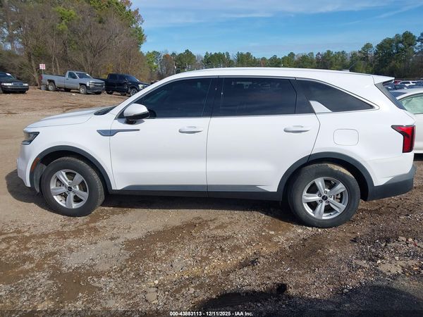 2023 KIA SORENTO LX