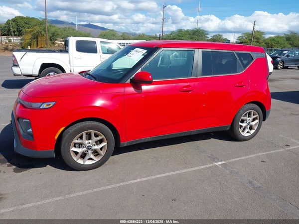 2022 KIA SOUL LX