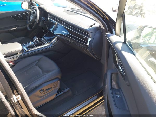 2023 AUDI Q7