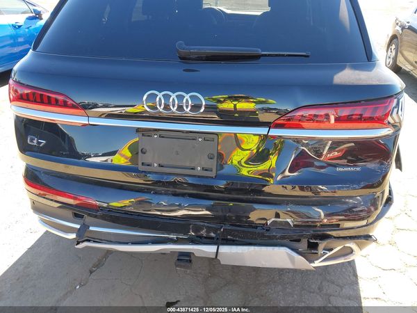 2023 AUDI Q7
