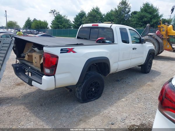 2022 TOYOTA TACOMA SR