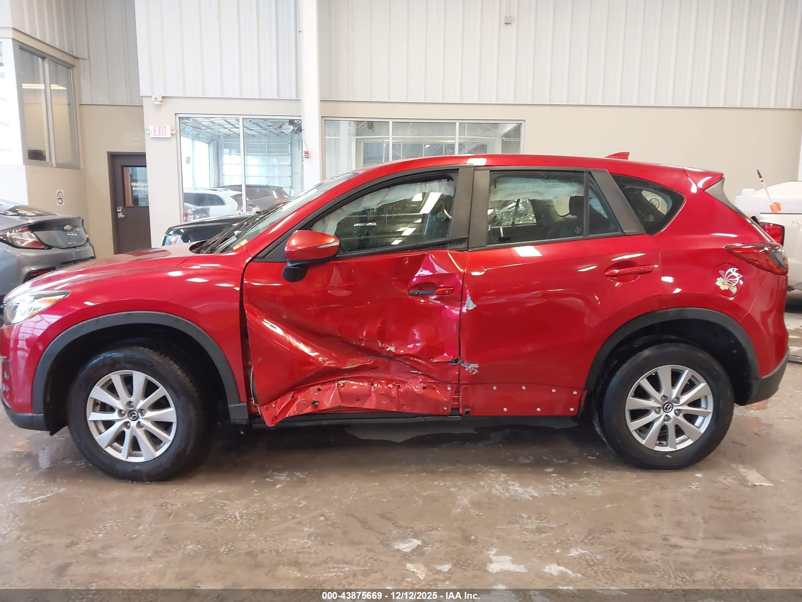 2016 MAZDA CX-5 SPORT