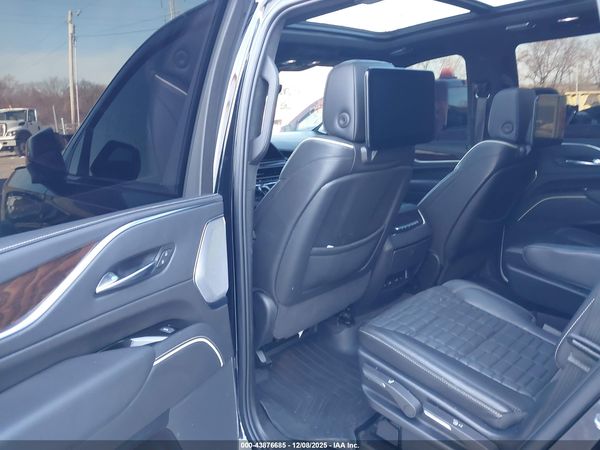 2022 CADILLAC ESCALADE 4WD SPORT PLATINUM