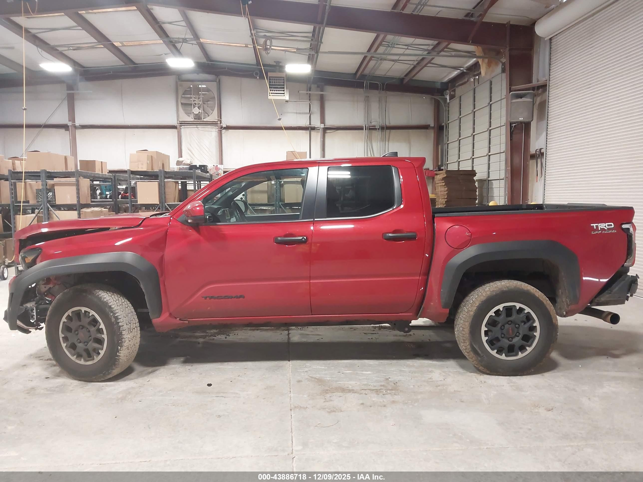 2024 TOYOTA TACOMA TRD OFF ROAD