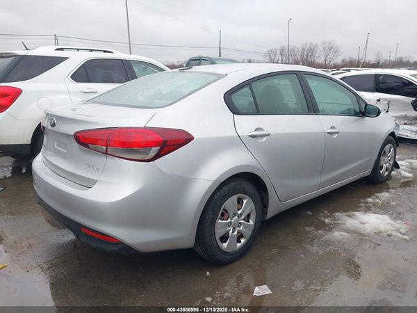 2017 KIA FORTE LX