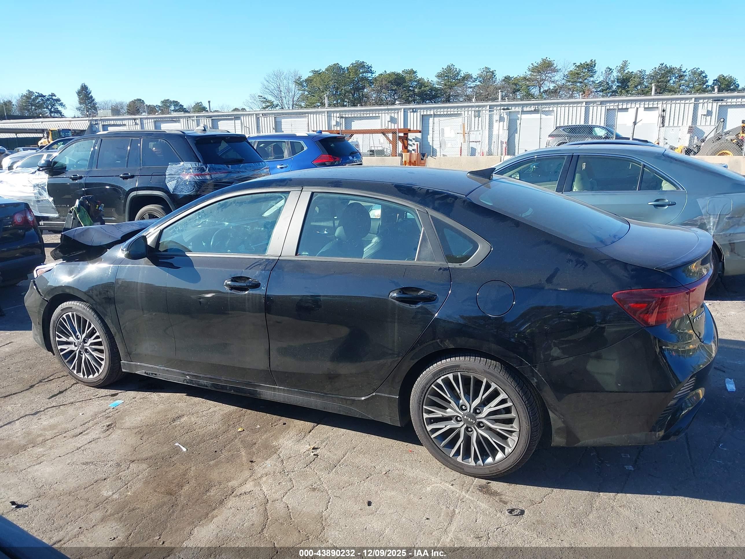 2024 KIA FORTE GT-LINE