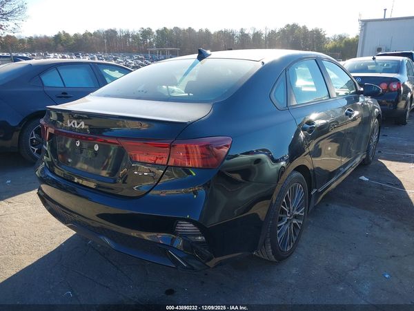 2024 KIA FORTE GT-LINE