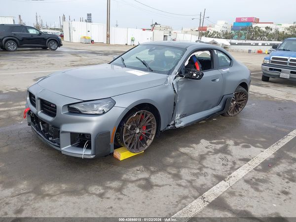 2025 BMW M2