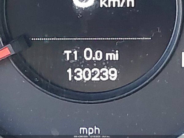 2017 VOLVO XC60 T5