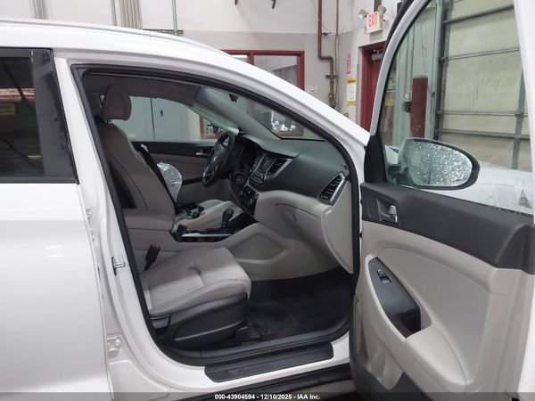 2017 HYUNDAI TUCSON ECO