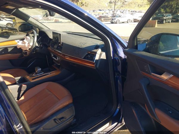 2022 AUDI Q5