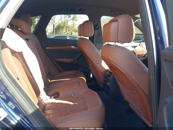 2022 AUDI Q5
