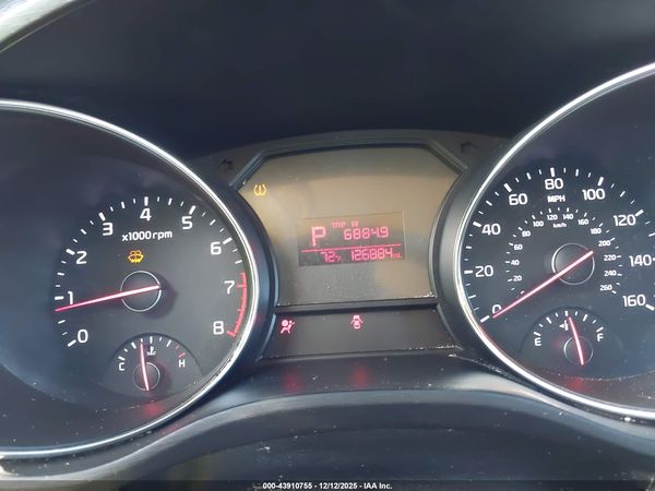 2018 KIA SEDONA LX