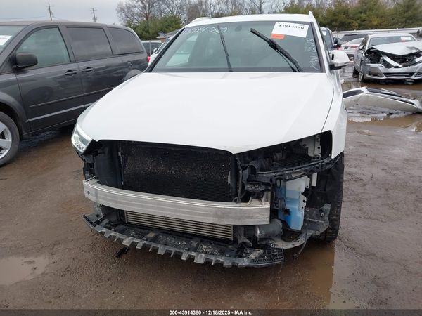 2018 AUDI Q3
