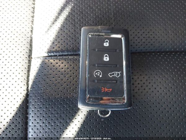 2023 JEEP GRAND CHEROKEE SUMMIT 4X4