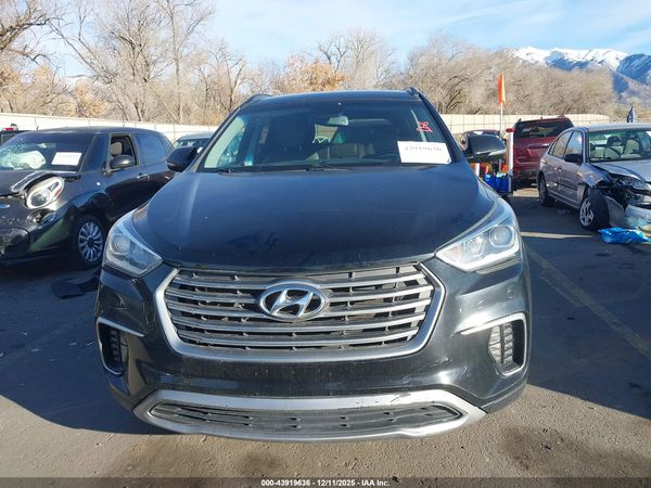 2017 HYUNDAI SANTA FE SE