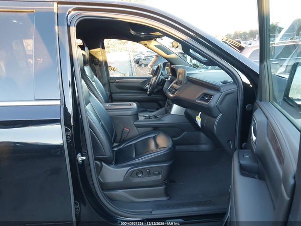 2023 CHEVROLET SUBURBAN 4WD LS — I5