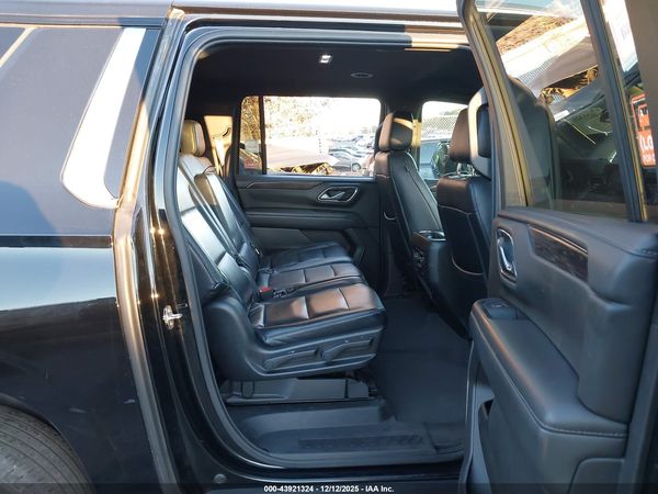 2023 CHEVROLET SUBURBAN 4WD LS — I8