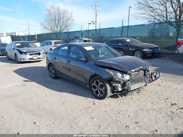 2019 KIA FORTE LXS