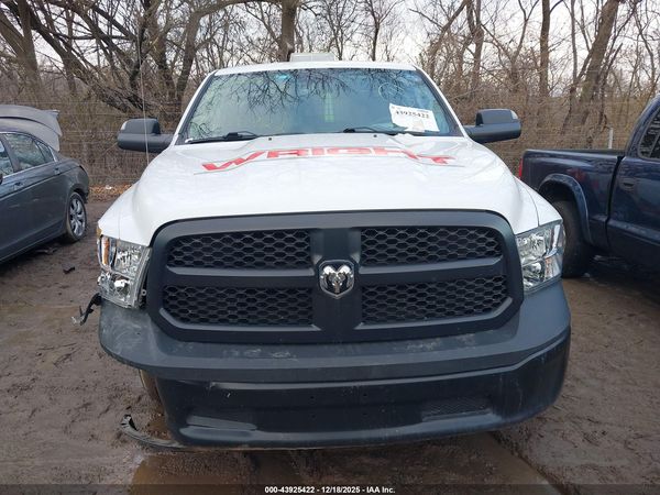 2022 RAM 1500 CLASSIC TRADESMAN  4X2 6'4 BOX