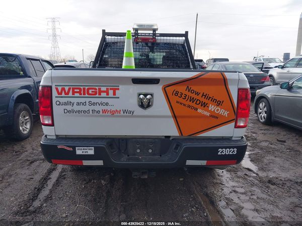 2022 RAM 1500 CLASSIC TRADESMAN  4X2 6'4 BOX
