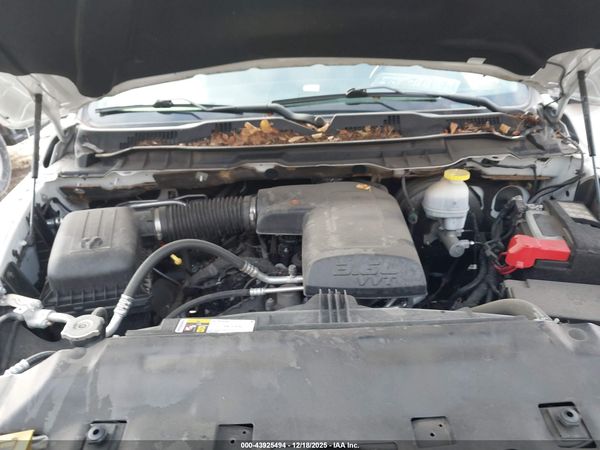 2022 RAM 1500 CLASSIC TRADESMAN  4X2 6'4 BOX