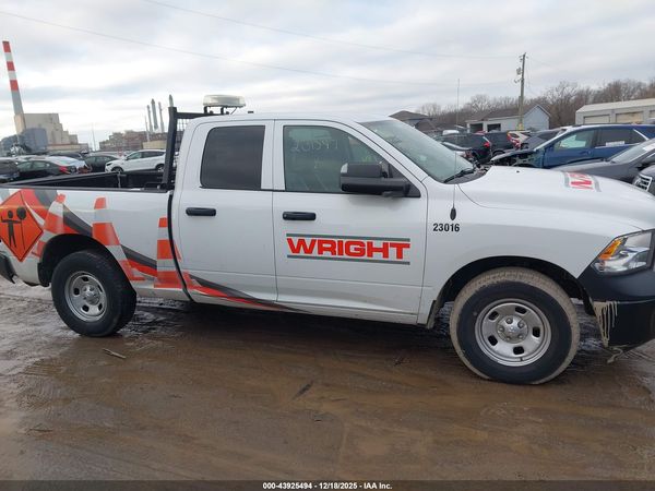 2022 RAM 1500 CLASSIC TRADESMAN  4X2 6'4 BOX