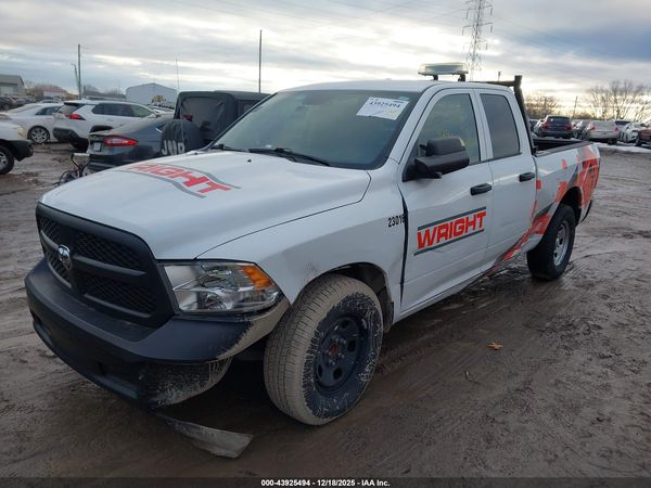 2022 RAM 1500 CLASSIC TRADESMAN  4X2 6'4 BOX