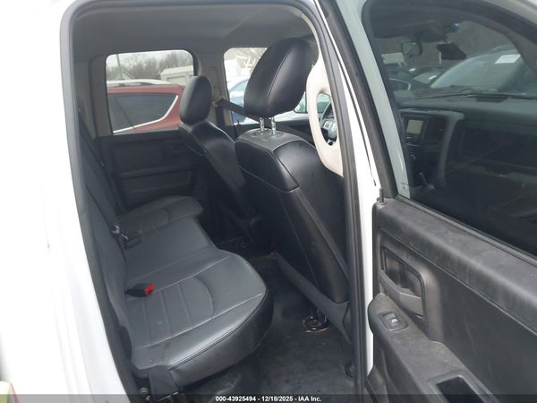 2022 RAM 1500 CLASSIC TRADESMAN  4X2 6'4 BOX