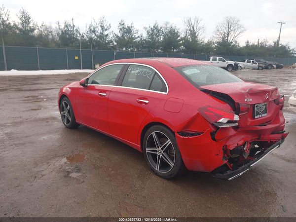 2019 MERCEDES-BENZ A 220 4MATIC