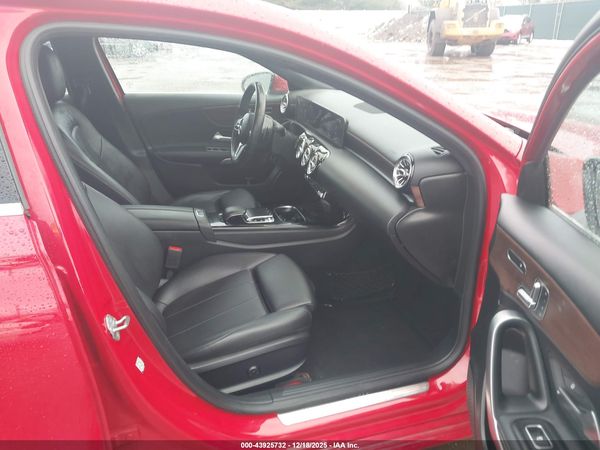 2019 MERCEDES-BENZ A 220 4MATIC