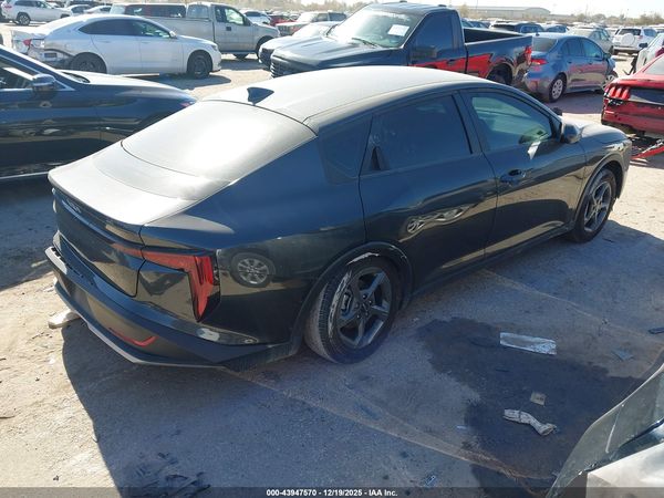 2025 KIA K4 LXS