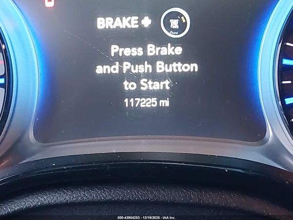 2017 CHRYSLER 300 300S AWD — I7