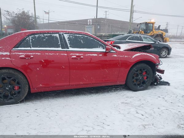 2017 CHRYSLER 300 300S AWD — I116