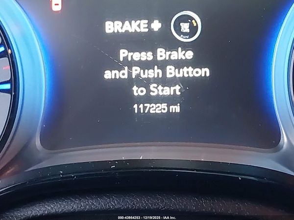 2017 CHRYSLER 300 300S AWD — I118
