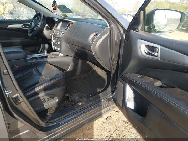 2018 NISSAN PATHFINDER SL