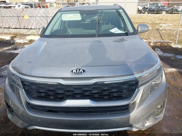 2021 KIA SELTOS S