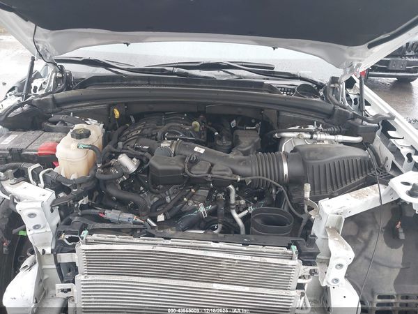 2023 JEEP GRAND CHEROKEE LAREDO 4X4