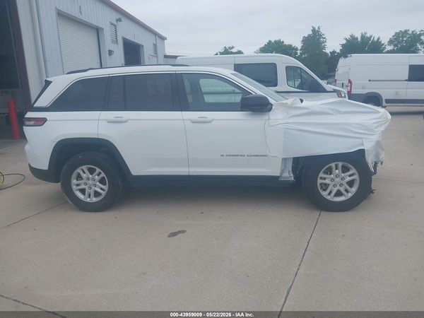 2023 JEEP GRAND CHEROKEE LAREDO 4X4