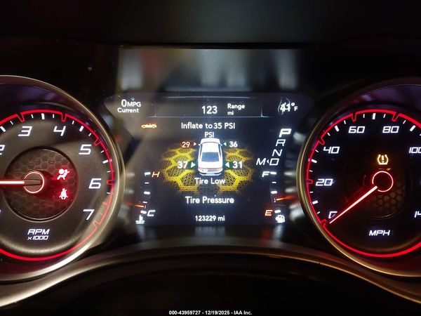 2020 DODGE CHARGER SXT RWD