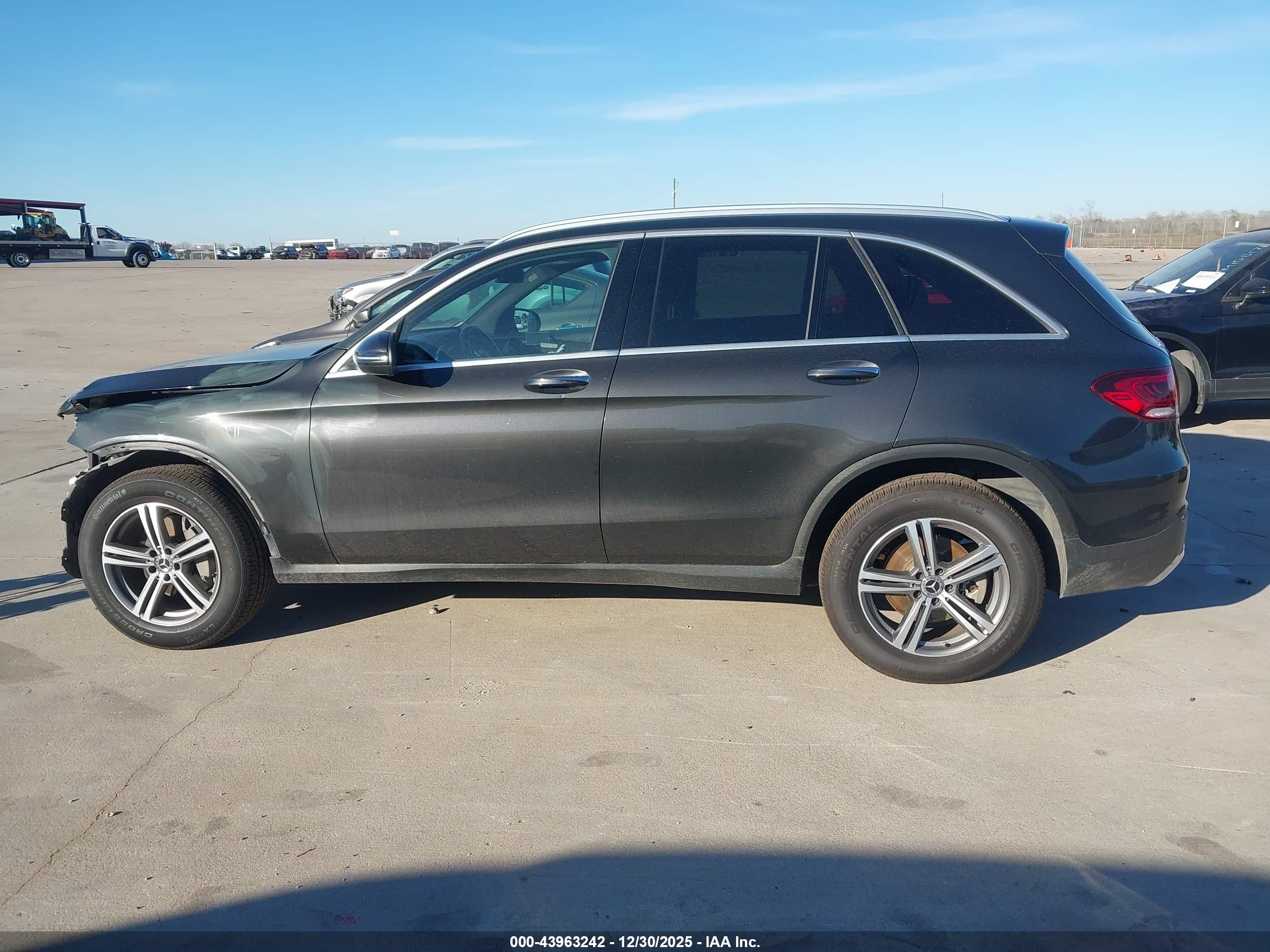 2020 MERCEDES-BENZ GLC 300 GLC300