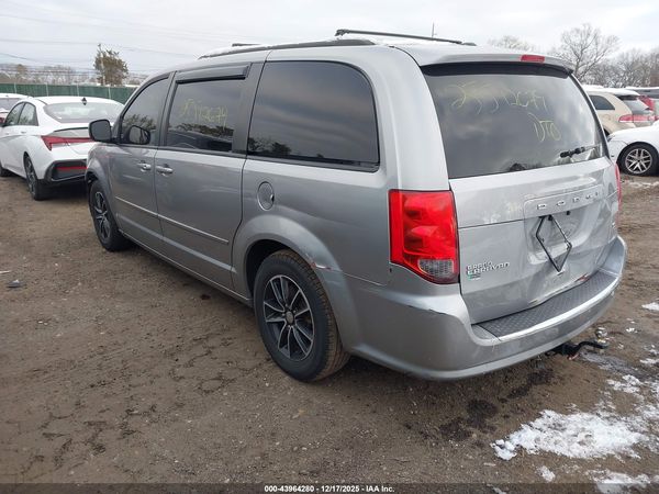 2017 DODGE GRAND CARAVAN GT — I3