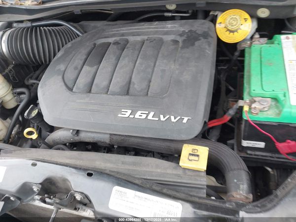 2017 DODGE GRAND CARAVAN GT — I10