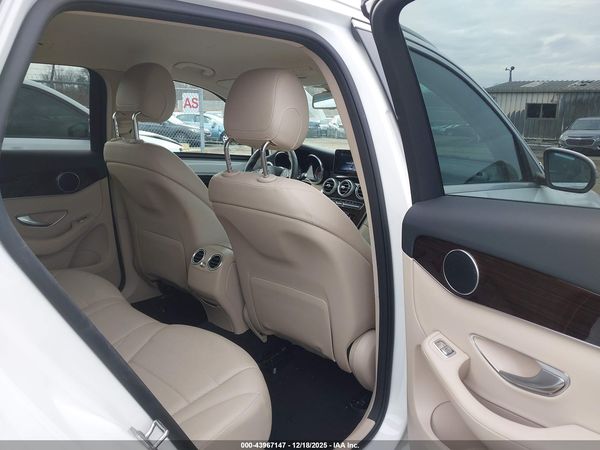 2017 MERCEDES-BENZ GLC 300 GLC300