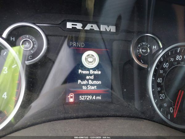 2024 RAM 5500 CHASSIS TRADESMAN/SLT