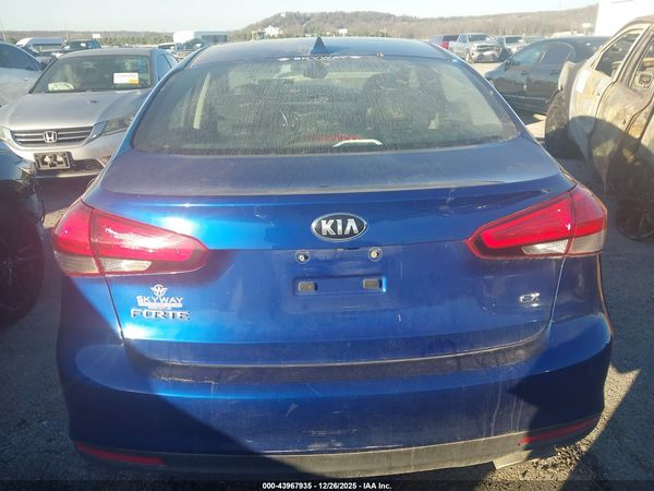2017 KIA FORTE EX Premium, SX