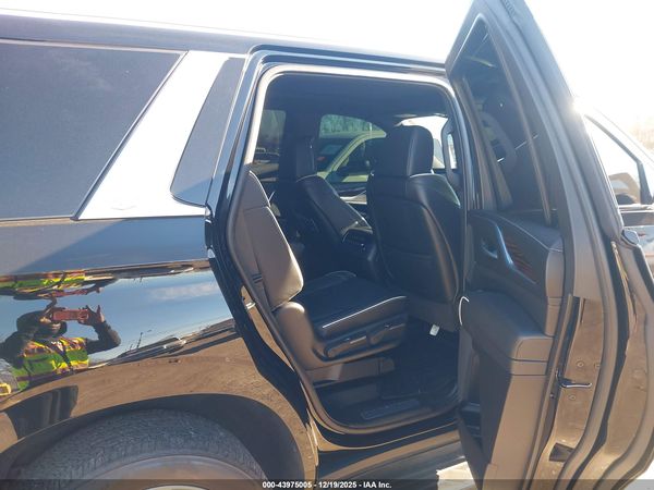 2022 CADILLAC ESCALADE 4WD PREMIUM LUXURY