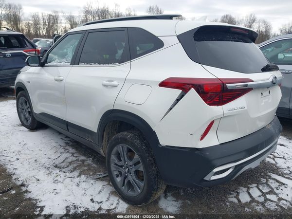 2021 KIA SELTOS S